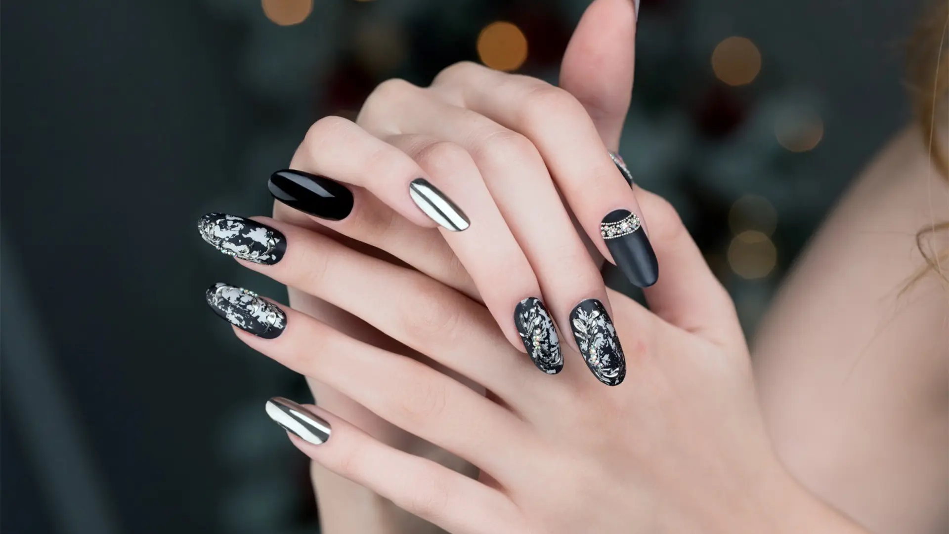 Sarıoğlan Protez Tırnak